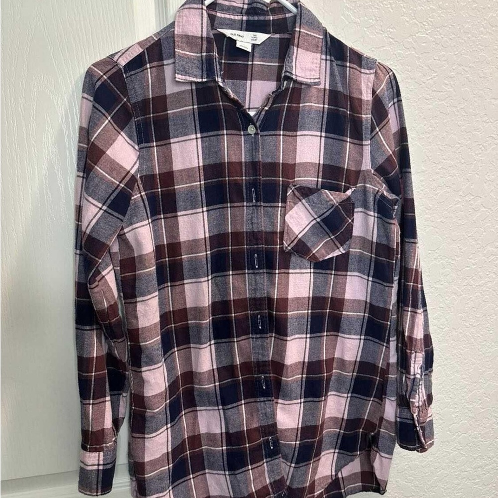 Old Navy Plaid Button-Up Shirt
